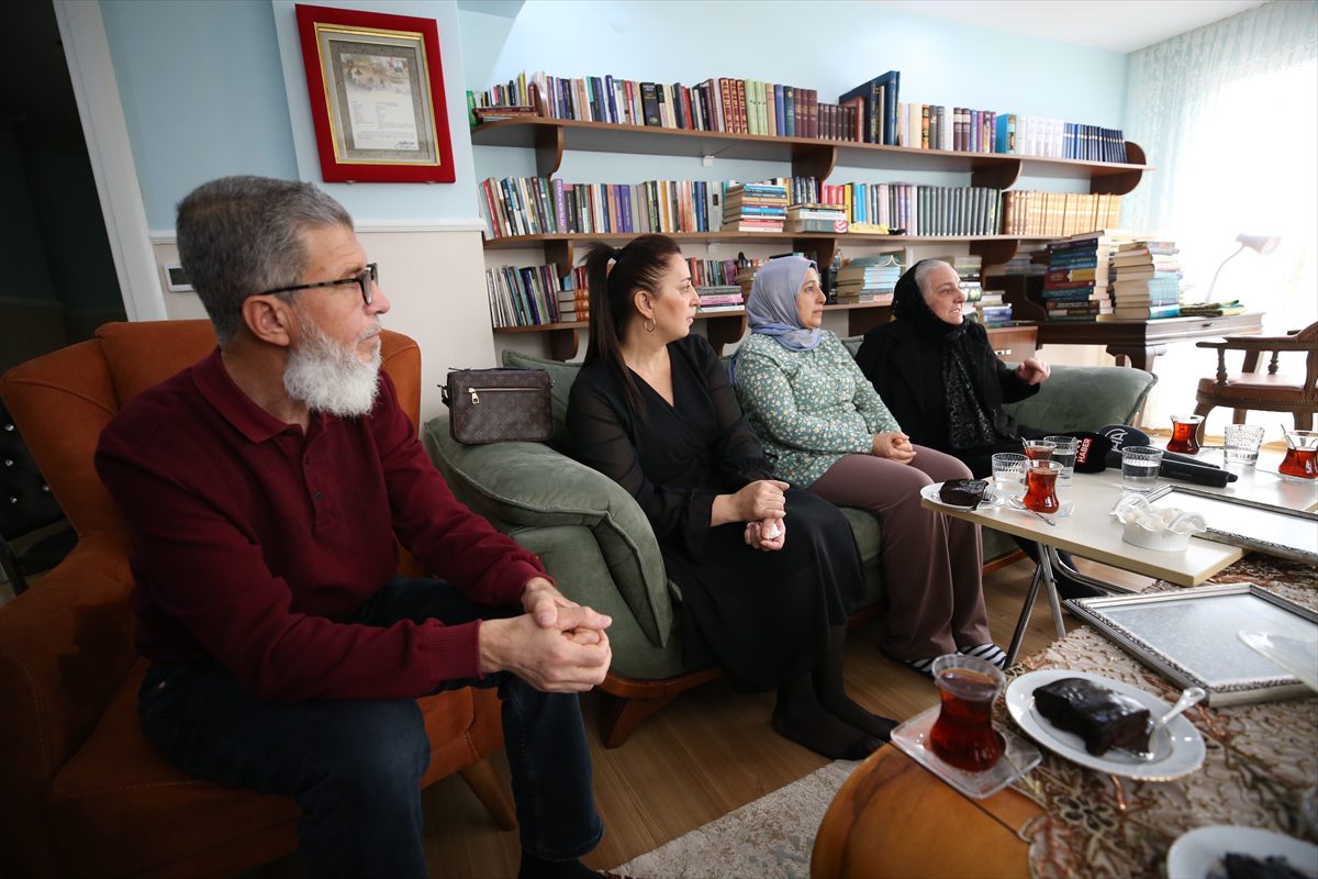 Azerbaycanlı şehit ailesi “Tek Millet Tek Yürek” projesiyle Balıkesir'de Türk şehit aileleriyle buluştu