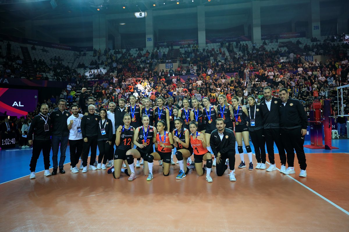 Voleybol: FIVB Kadınlar Kulüpler Dünya Şampiyonası