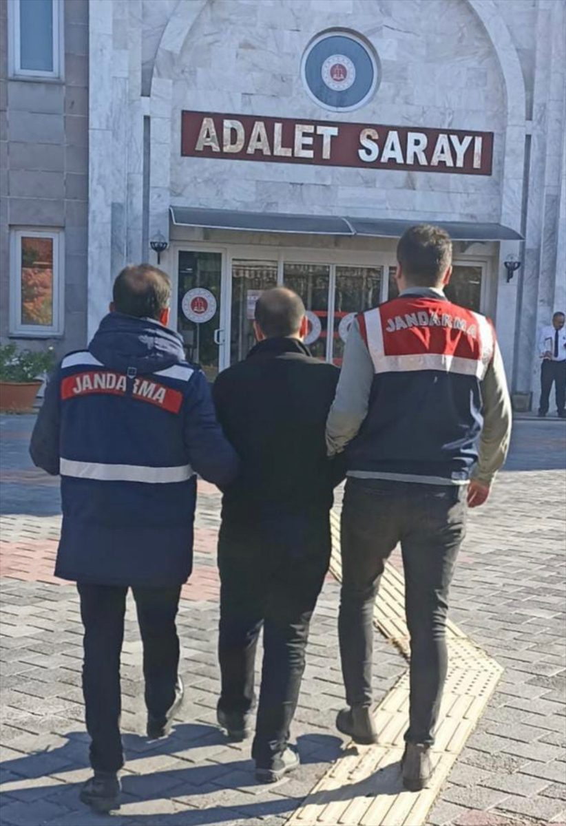 Isparta'da 10 yıl hapis cezası bulunan firari hükümlü yakalandı