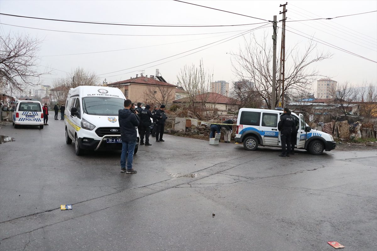 Kayseri'de bir kişi tüfekle yaralandı