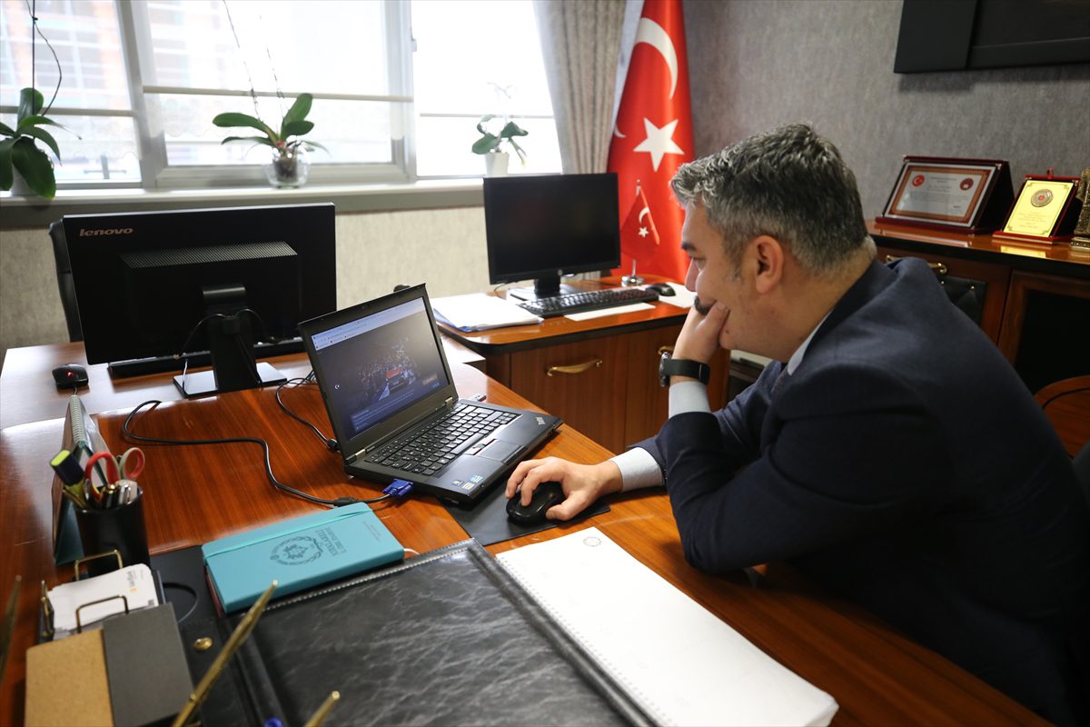 Kırklareli Cumhuriyet Başsavcısı Aslancı AA'nın “Yılın Fotoğrafları” oylamasına katıldı