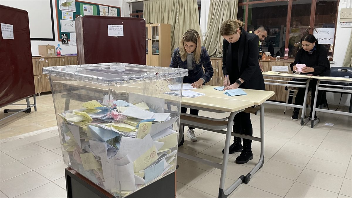 KKTC'deki yerel seçimlerde oy kullanma işlemi sona erdi