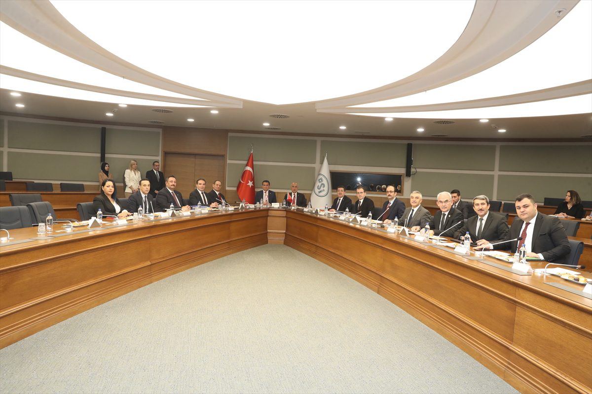 Bakan Kirişci, KKTC Tarım ve Doğal Kaynaklar Bakanı Oğuz ile görüştü: