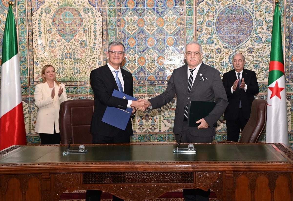 Cezayir ile İtalya 5 ortaklık ve işbirliği mutabakat zaptı imzaladı