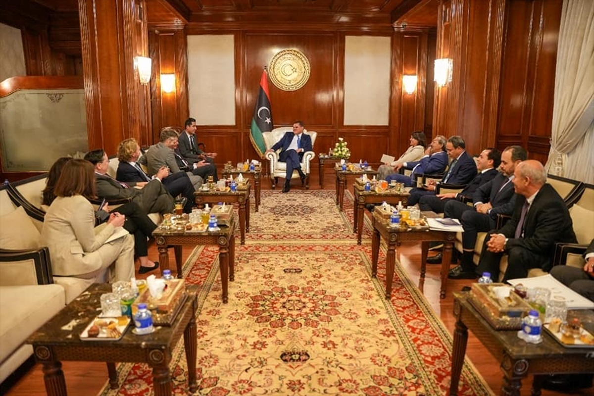 Libya Başbakanı Dibeybe, Trablus'ta CIA Direktörü Burns ile görüştü