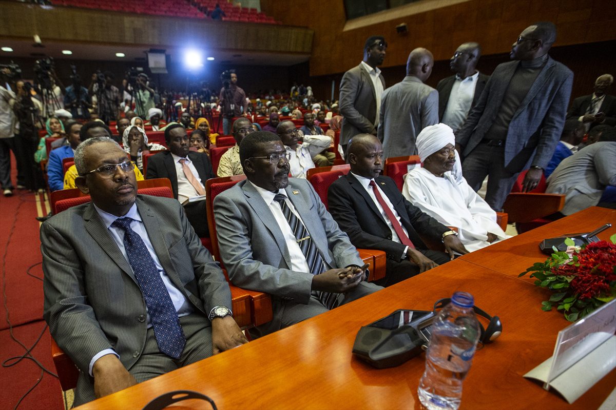 Sudan'da kapsamlı barışı hedefleyen “Cuba Barış Anlaşması” konferansı başladı
