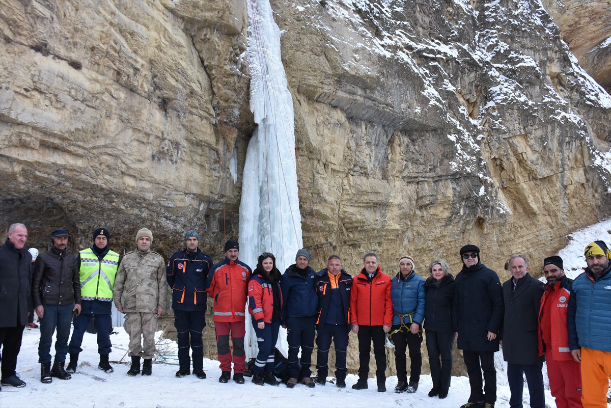Erzurum'da 9. Uluslararası Emrah Özbay Buz ve Kaya Tırmanış Festivali tamamlandı