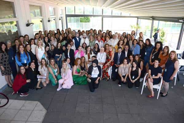 Almanya’daki Türk iş kadınları ve akademisyenler Köln’de bir araya geldi