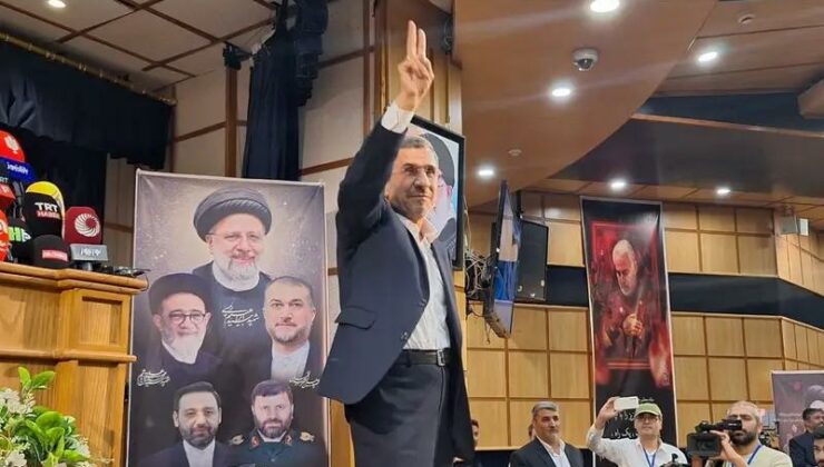 Ahmedinejad cumhurbaşkanı adayı olarak başvurdu!..