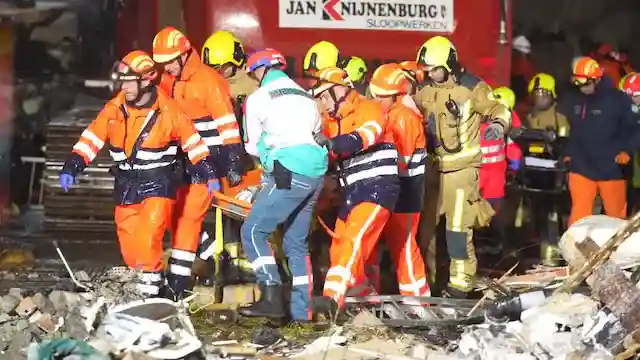 Hollanda’nın Lahey Kentinde Yürek Yakan Patlama!..